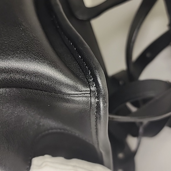 Vintage Coach Leather Daypack Drawstring Backpack - Picture 16 of 17